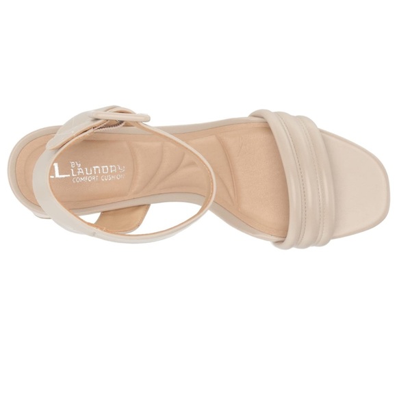 CL by Chinese Laundry Women's Blest Smooth Heeled Sandal Beige, 8.5 - Picture 5 of 7